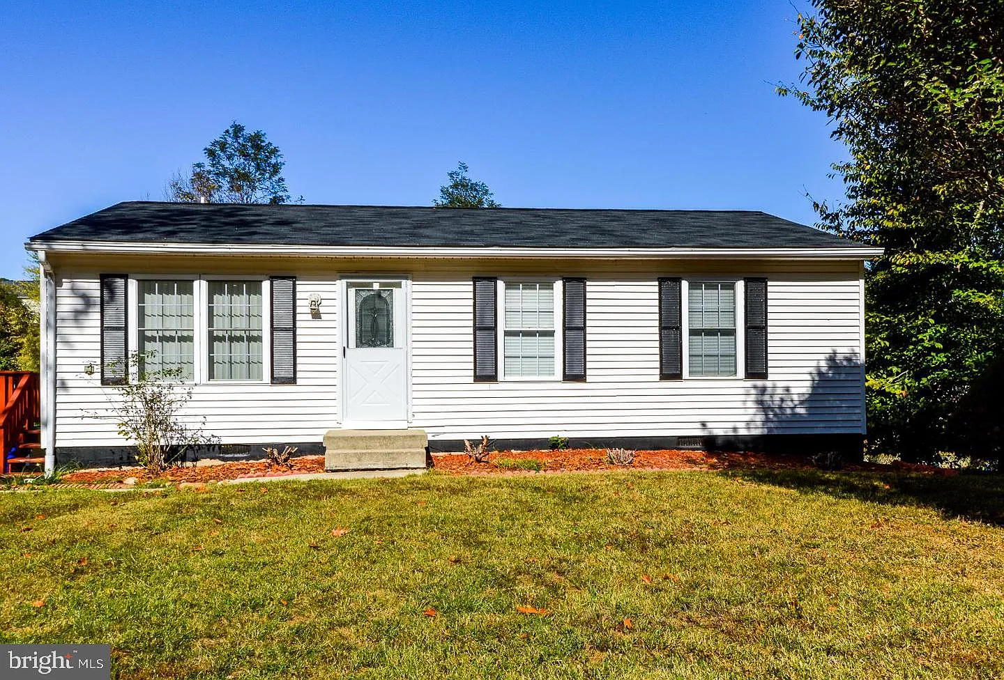 6992 Heather Dr photo 1