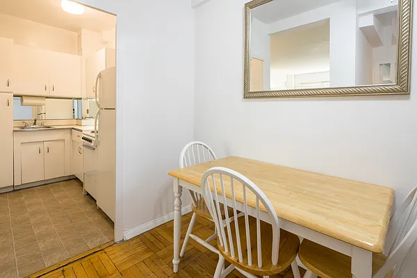 Sold by Samuel Realty Group LLC | media 25