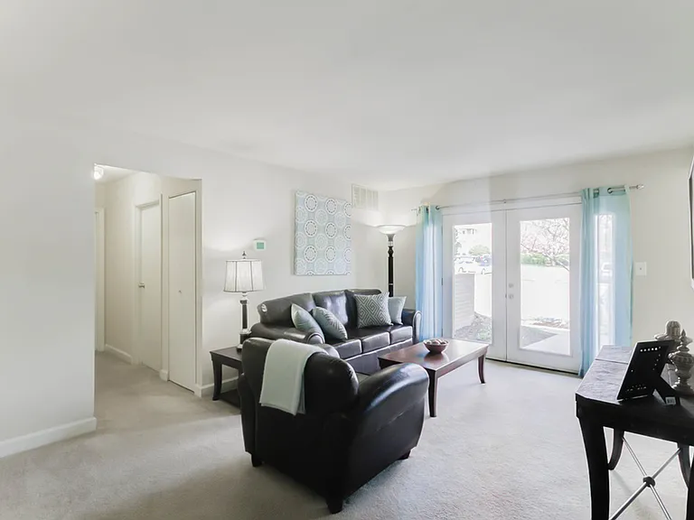 Classic 2 Bedroom Apartment Home