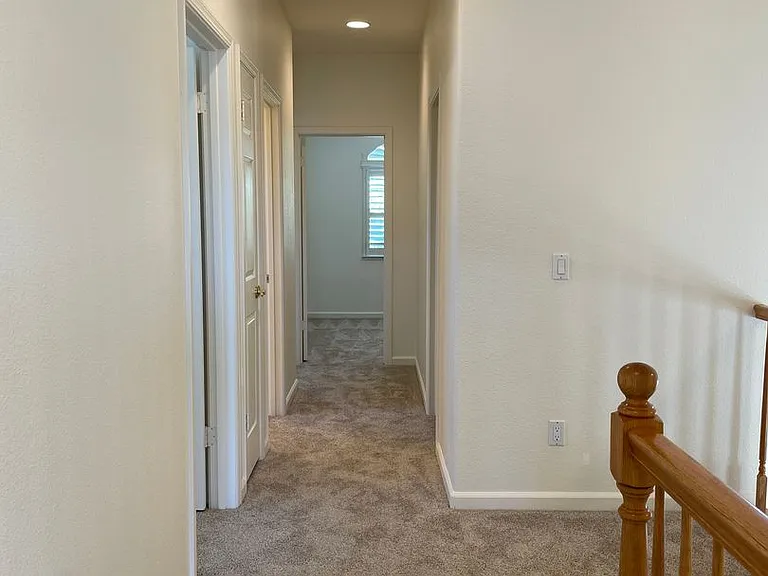 4719 Prospect Ave — Photo 17