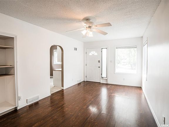 3rd image of 633 6th St E
