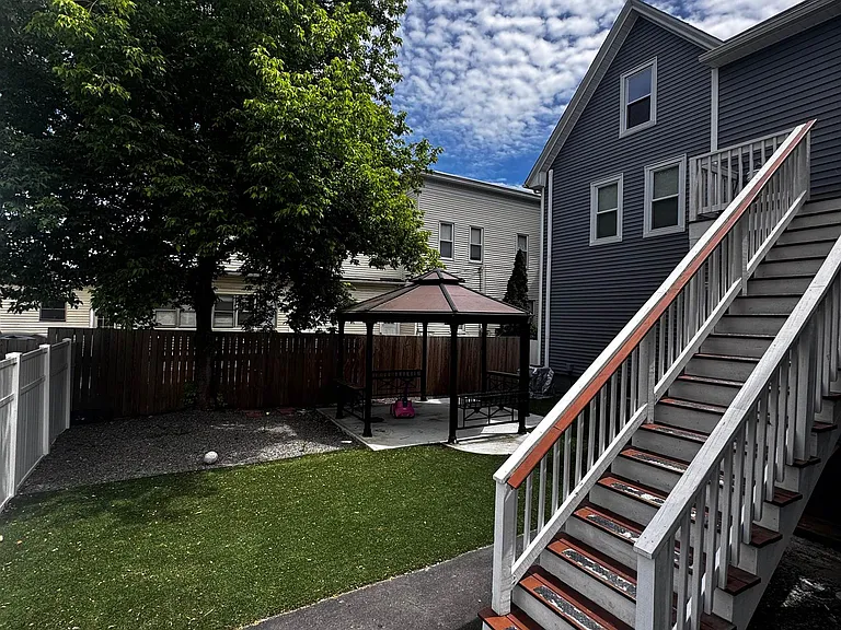 286 Lake Ave #1 — Photo 4