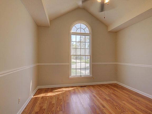 3rd image of 503 Havendale Ct