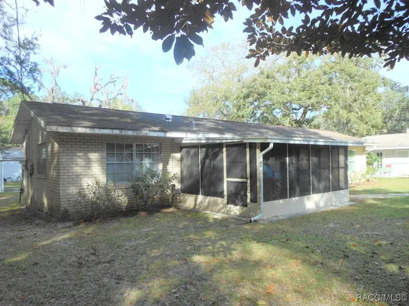 662 N Charles Ave, Inverness, FL 34453