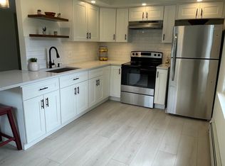 4 Colonial Rd UNIT 4, Windham, NH 03087