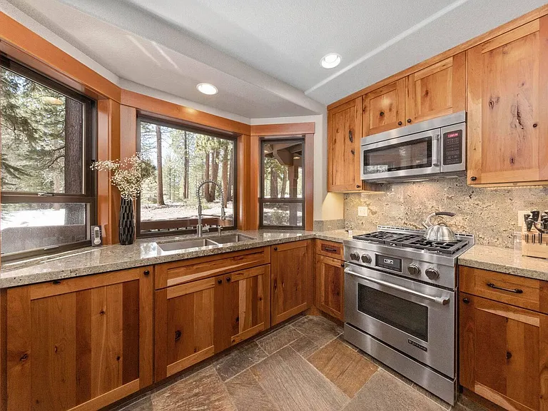 11960 Brookstone Dr — Photo 5
