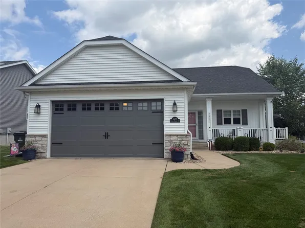 3422 Forest Valley Ct NE, Cedar Rapids, IA 52411