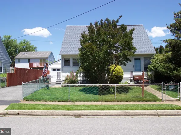 946 Kinwat Ave, Baltimore, MD 21221