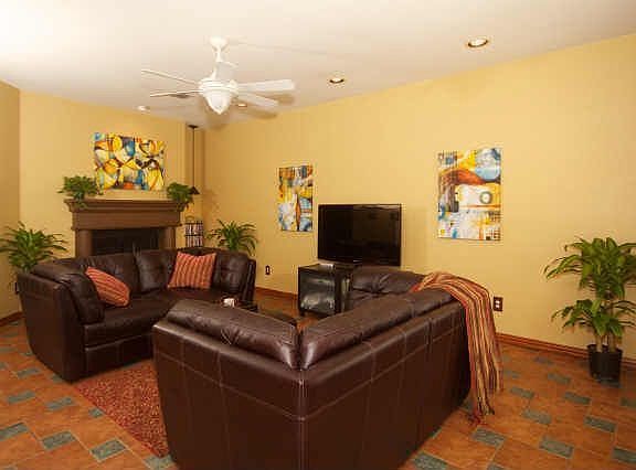 5th image of 124 Misty Glen Ln