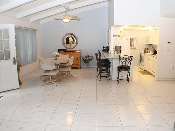 5th image of 25A Country Club Dr #25A
