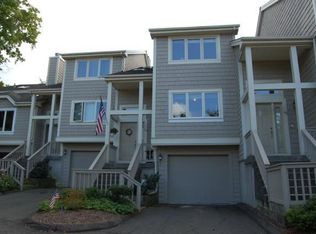 11 Boulevard Dr UNIT 44, Danbury, CT 06810
