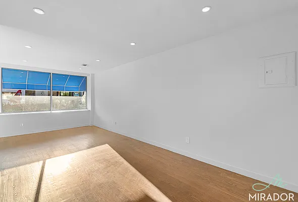 Rented by Mirador Real Estate | media 2