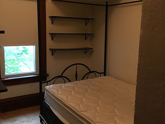 Second main floor bedroom 