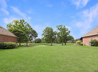 19371 Garden Lake Ct, Baton Rouge, LA 70809