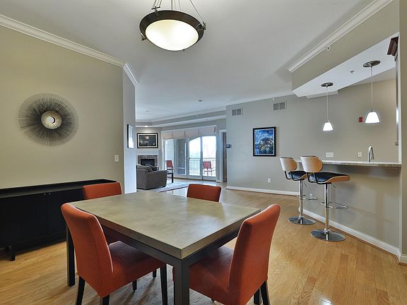 5th image of 5745 Newbank Cir #405