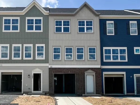 104 Swansong Pl, Winchester, VA 22603