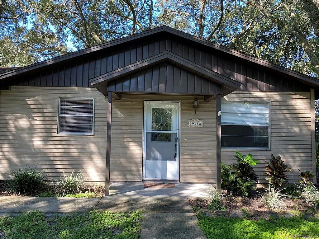 2 bed, 1.5 bath, 1092 sqft, $1,750 — Photo 4