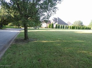 1613 Polo Club Ct, Louisville, KY 40245