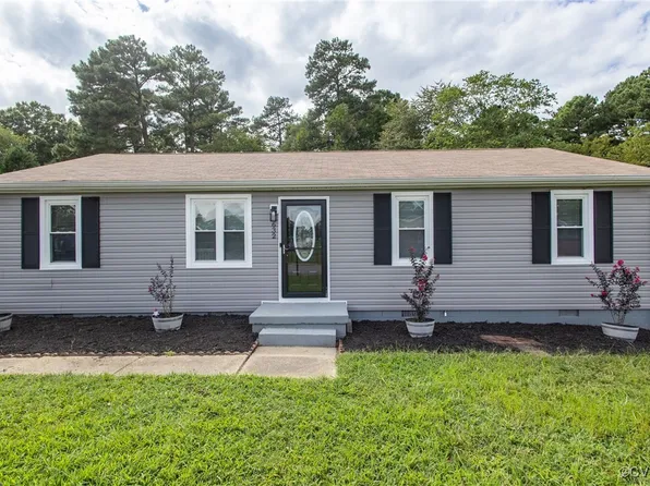 632 Cabin Creek Dr, Hopewell, VA 23860