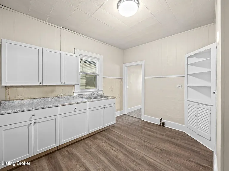 3129 Taylor Blvd — Photo 10