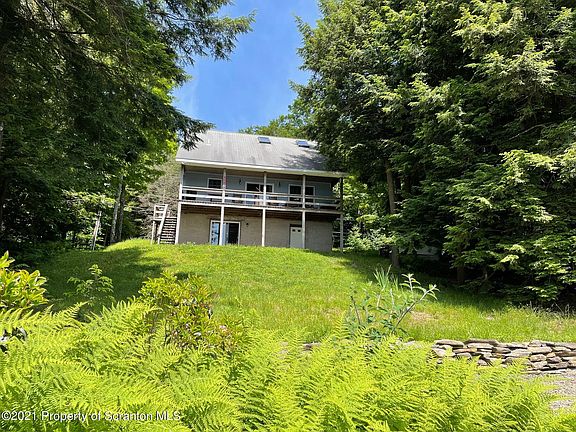 4th image of 735 Foster Dr