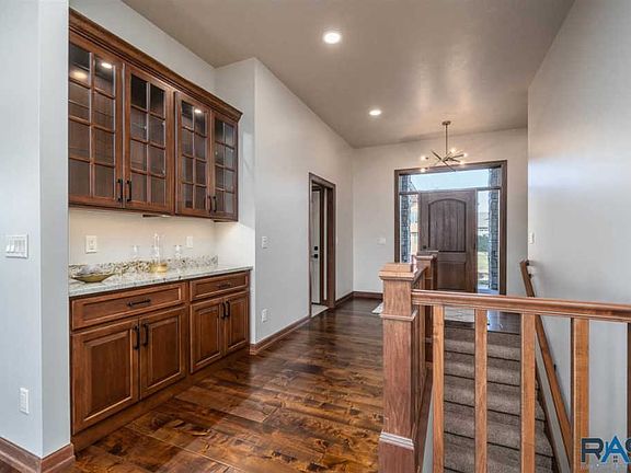2nd image of 7517 S Grand Arbor Pl