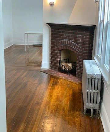2nd image of 2727 Gifford Ave