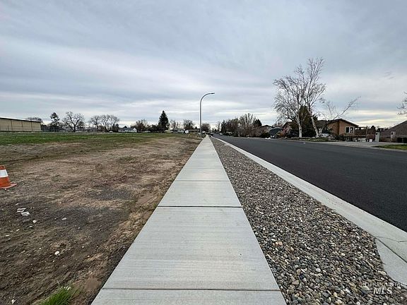 5th image of LOT 4 6th St