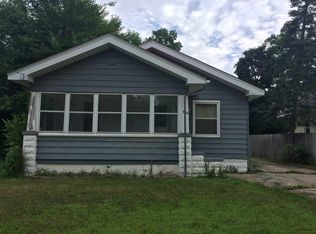 504 Brooke Rd, Rockford, IL 61109