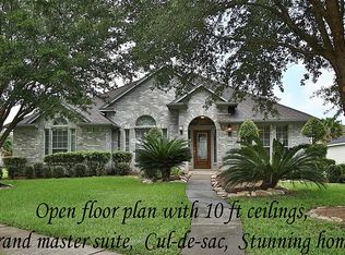 5911 Greenway Manor Ln, Spring, TX 77373