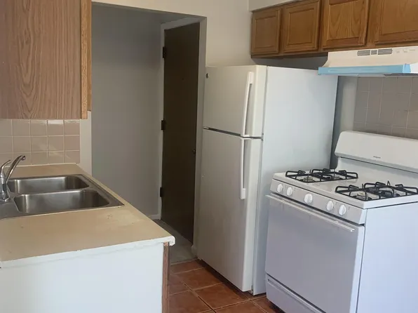 Madison Apartment Homes, 495-525 Madison Ave, Calumet City, IL 60409