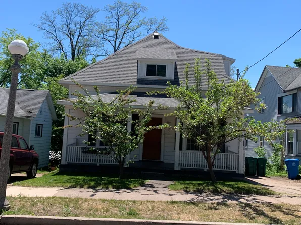 419 W Bluff St APT 2, Marquette, MI 49855