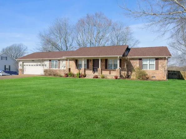 14621 Natchez Trace Dr, Lexington, TN 38351