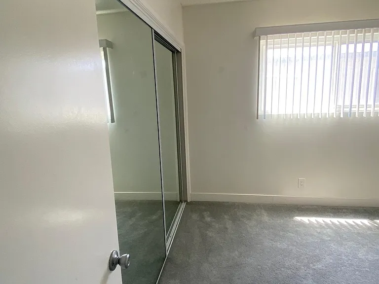 4903 Nautilus St #4 — Photo 11