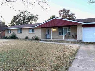 6713 General Custer Dr, Wichita Falls, TX 76310