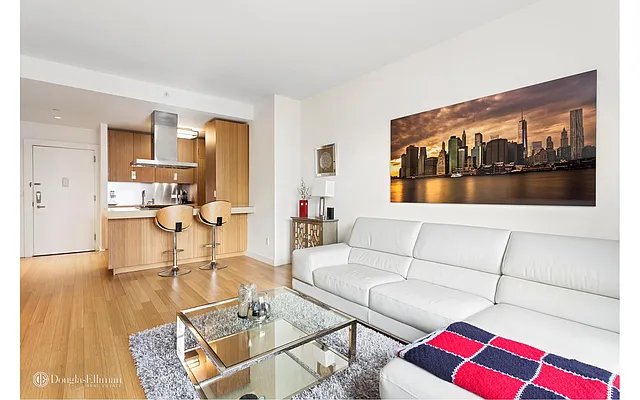 Rented by Douglas Elliman | media 4