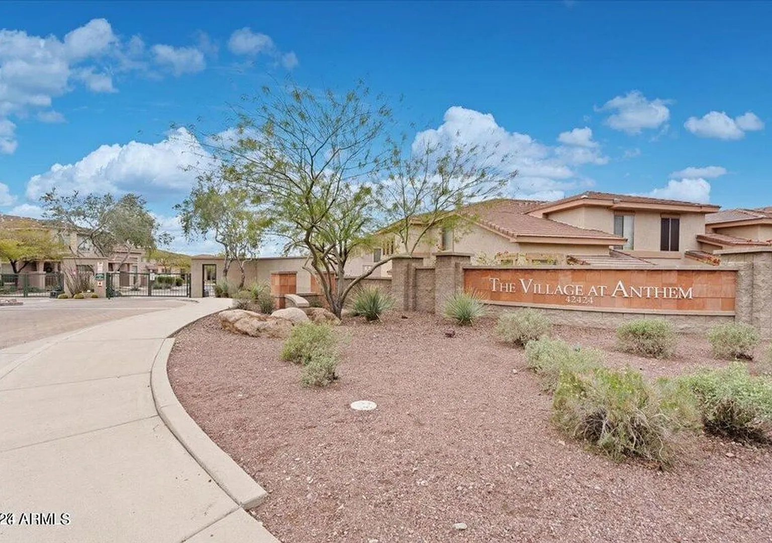 Gated Community Living in Anthem with Resort Amenities — Photo 2