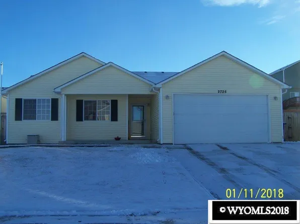 2725 Fairdale Ave, Casper, WY 82601
