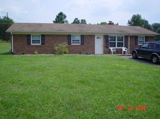211 Kerner Knolls Dr, Kernersville, NC 27284