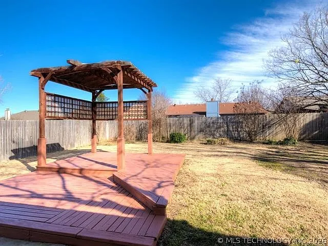 3101 S Poplar Ave — Photo 28