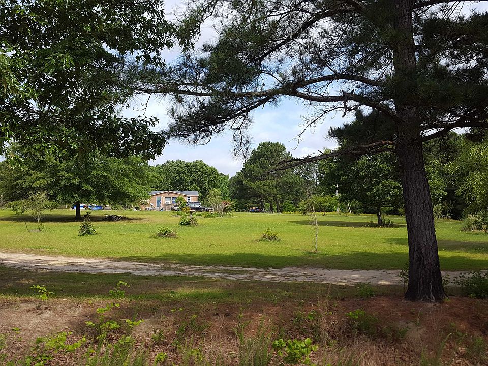 2nd image of 186 Dean Rd