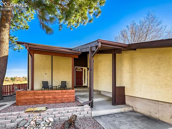 3rd image of 4444 Valencia Cir