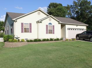 34 Chad Dr, Mayfield, KY 42066