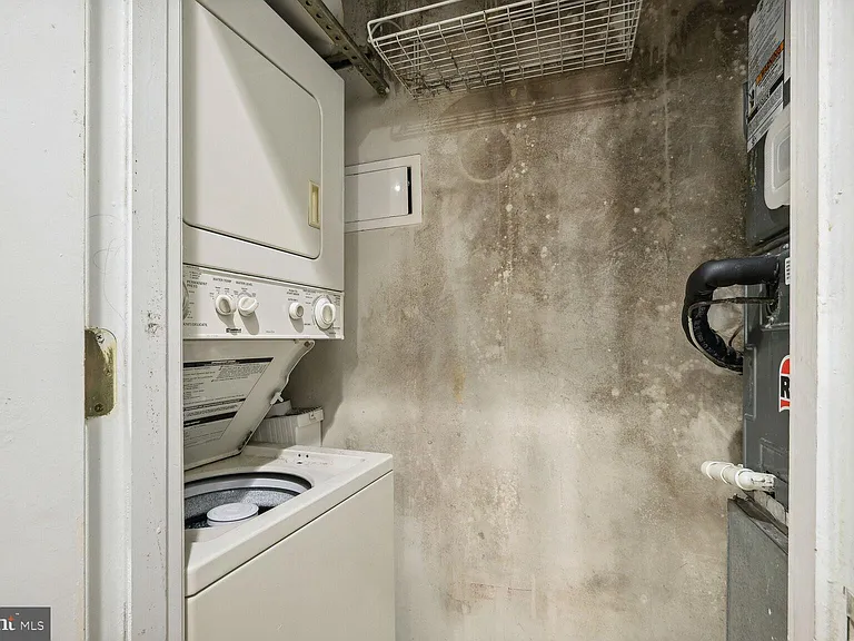 1417 Chapin St NW #203 — Photo 19