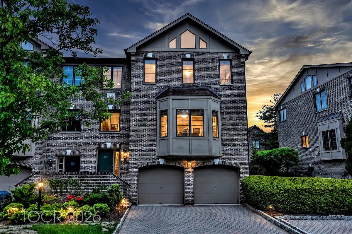 Building Photo - 15 Sherbrooke Ct