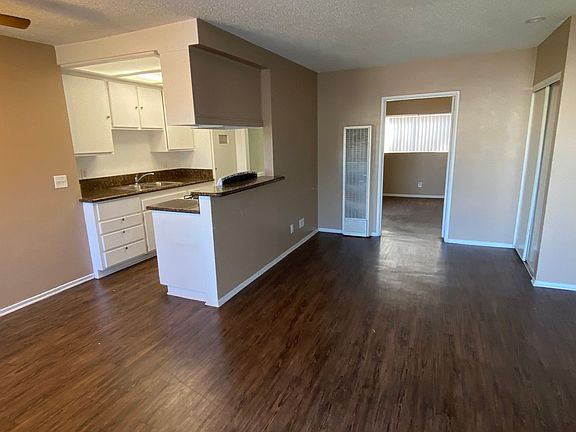 2nd image of 415 E Pine St #5