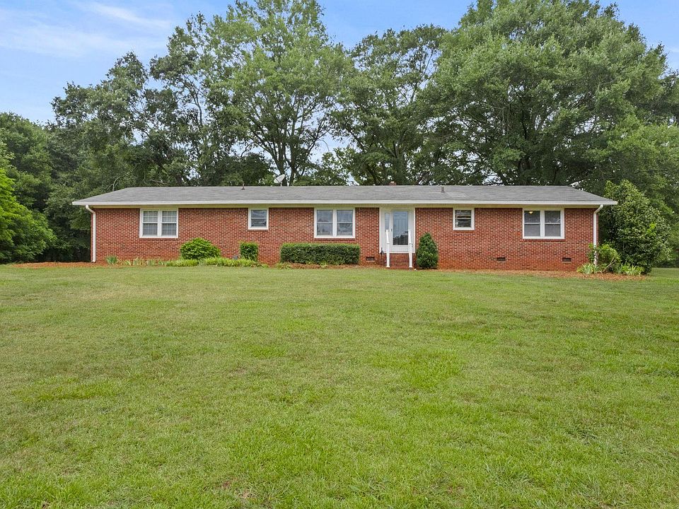 1st image of 765 Hannon Rd
