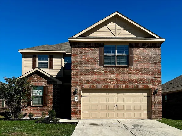 934 1st St, Sanger, TX 76266