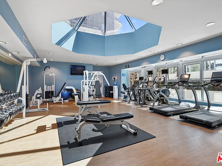 3141 Michelson Dr #1506 — Photo 42