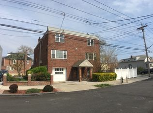 1404 Gillespie Ave, Bronx, NY 10461